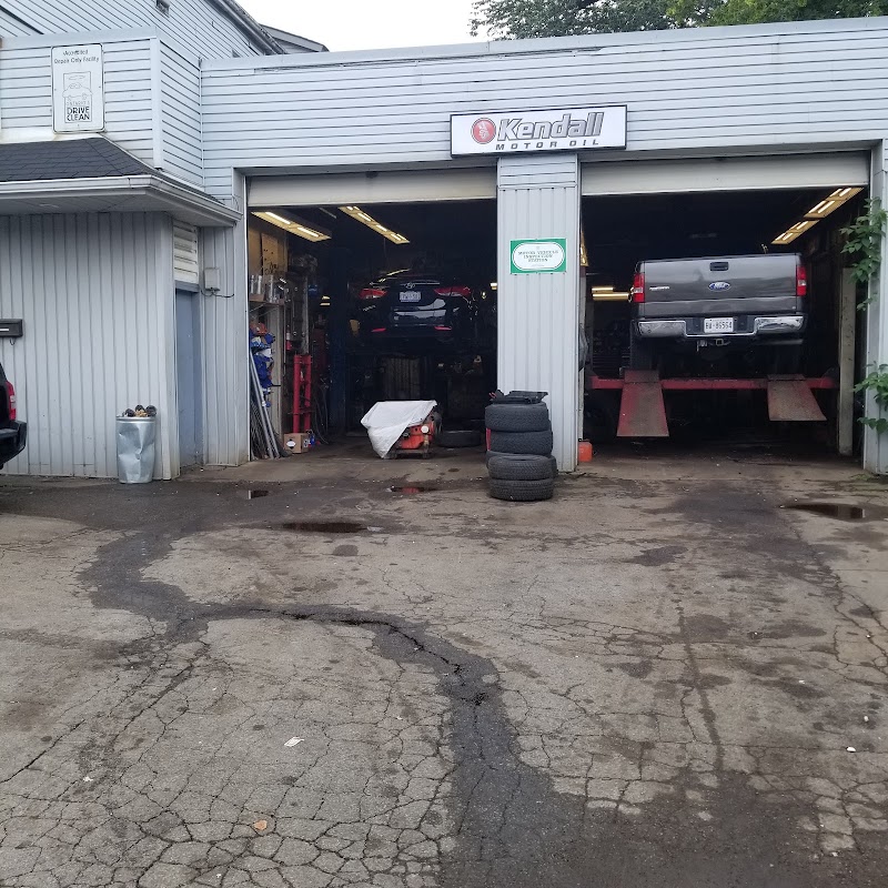 Dave's Automotive in Hamilton